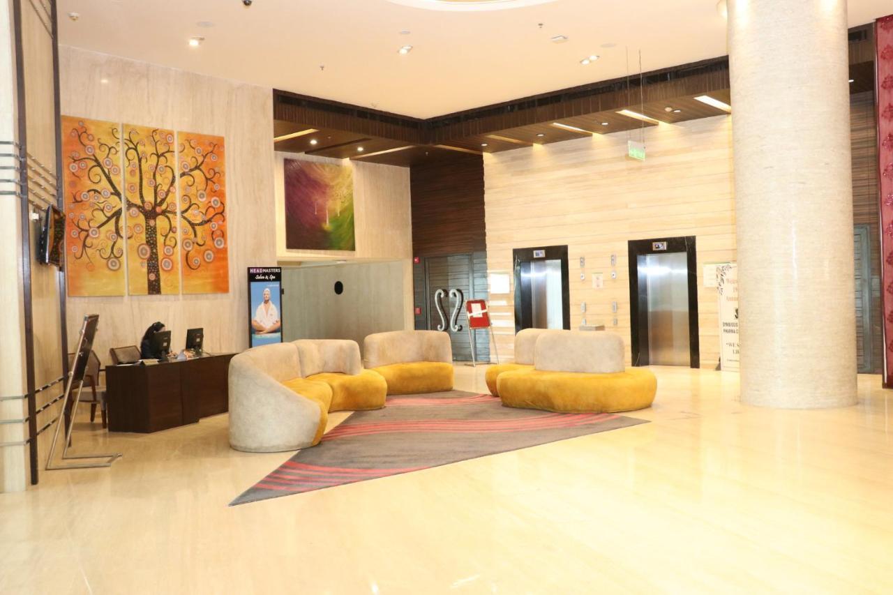 Holiday Inn Chandigarh Panchkula, An Ihg Hotel Exteriör bild Lobby